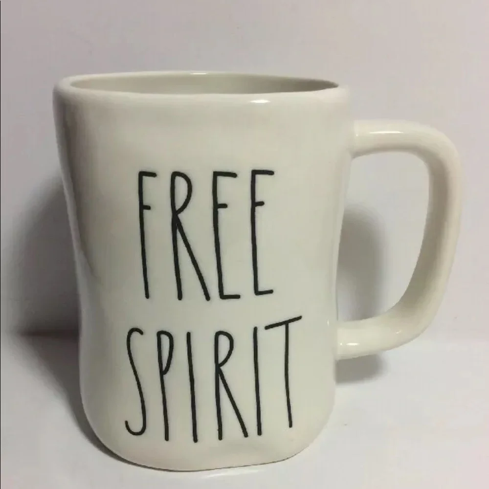 NWOT Rae Dunn Free Spirit Explore Coffee Mug Set